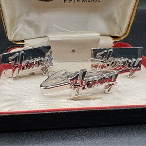 “Henry” Cufflinks Set
